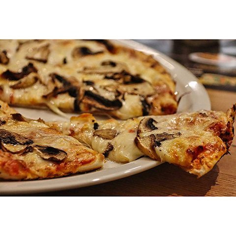 Mushroom Pizza